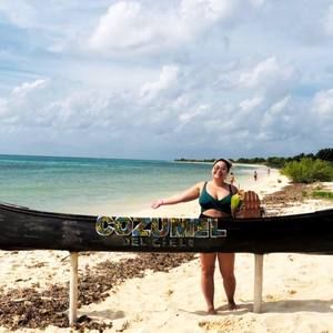 Meet your Posher, Samara